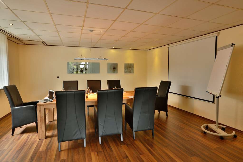 Hotel & Restaurant Schroeder Gross Meckelsen Facilities photo